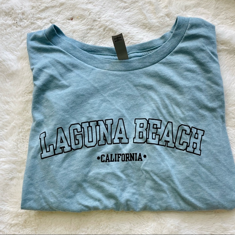 Laguna Beach California cropped light blue tee!